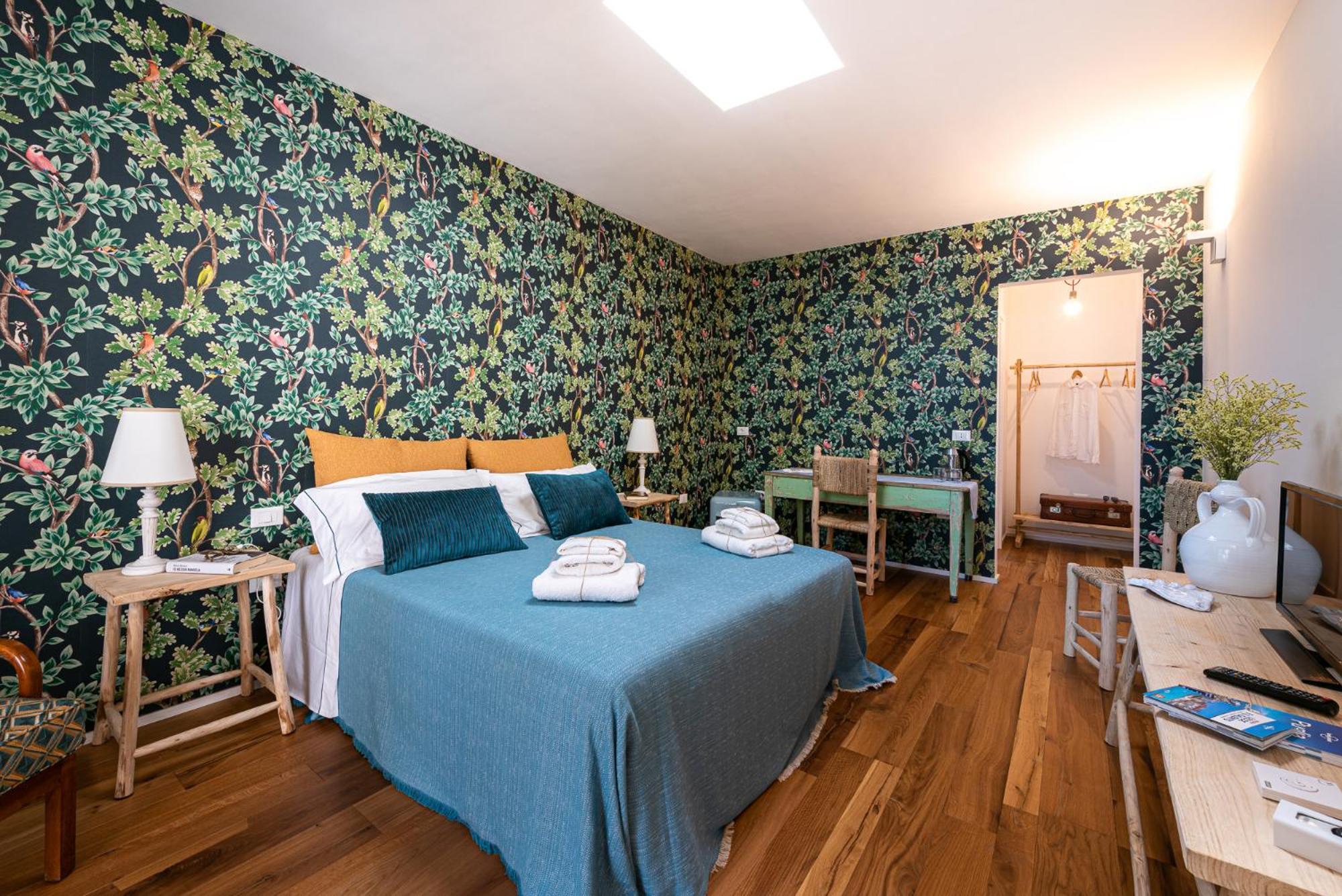 Lu Cuccuviu Bed & Breakfast *